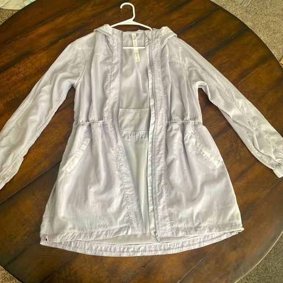 lululemon athletica Jackets & Blazers - Lululemon Rain Jacket